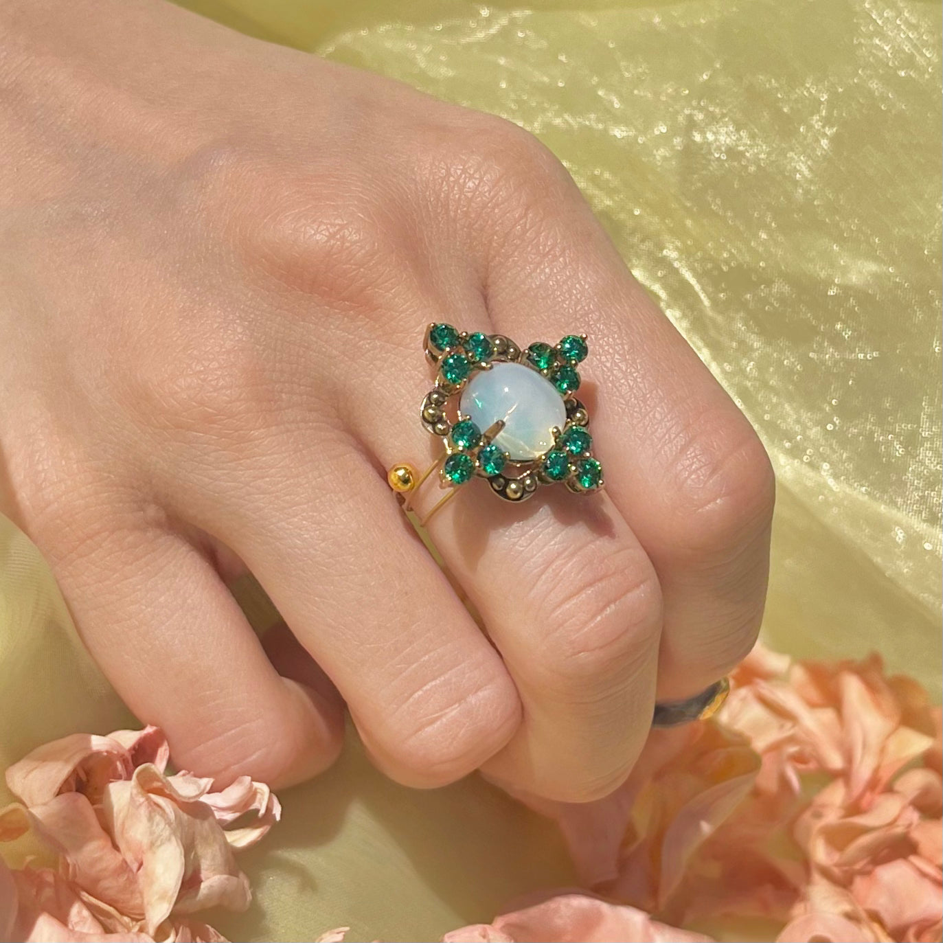 Larene 2 AG Green CZ Ring