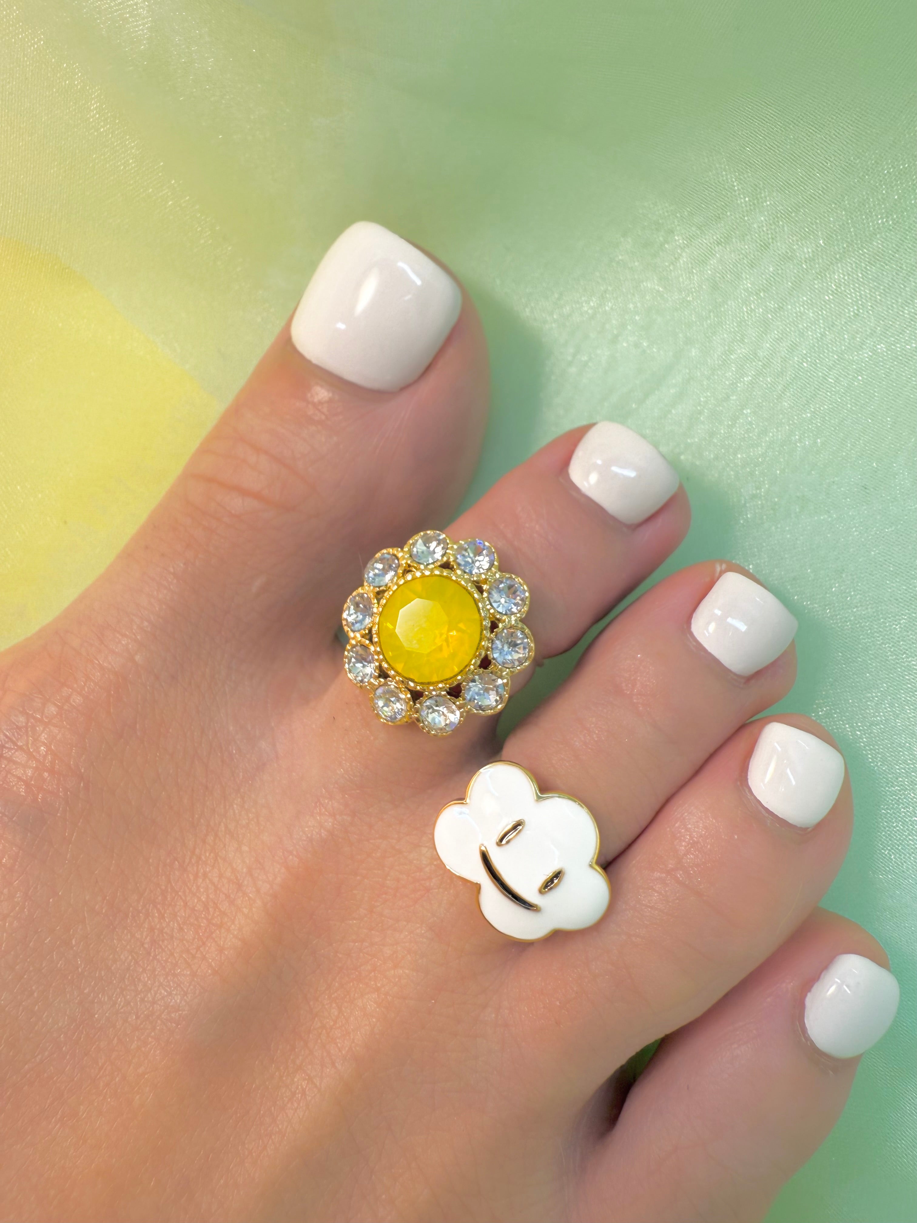 Marie 2 YG Yellow Opal Toe Ring 