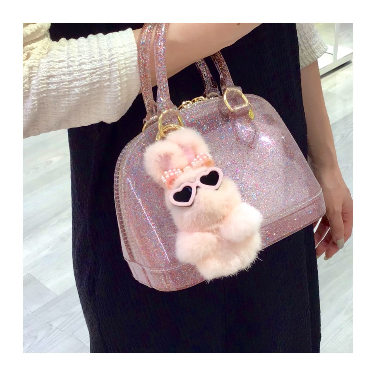 Mofumofu -san SS Bunny Peach Yogurt Bag Charm